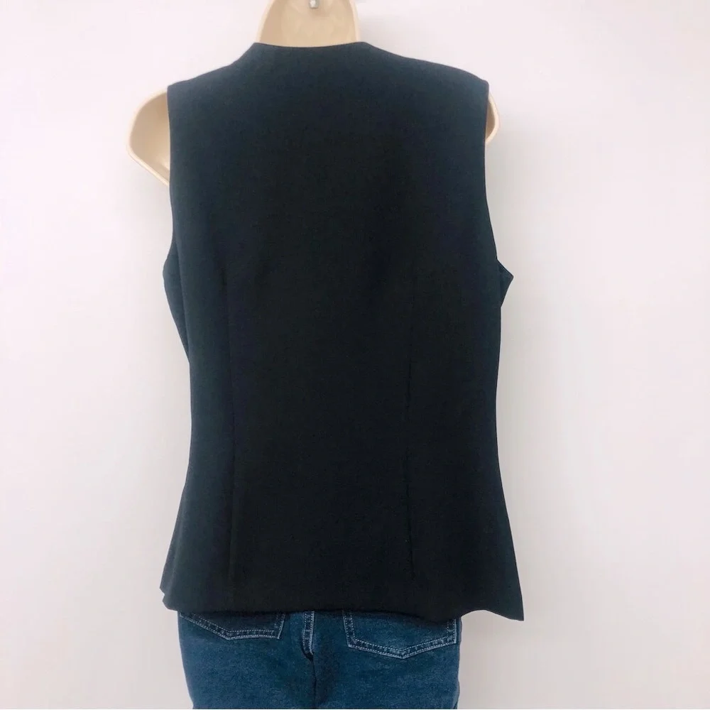 Sheri Martin New York Black White Sleeveless Top - Picture 4 of 16